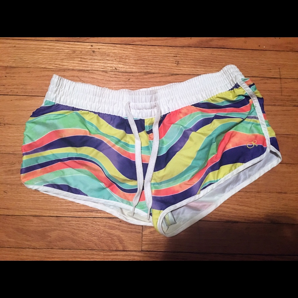 Multi Color Shorts (M) 7/9